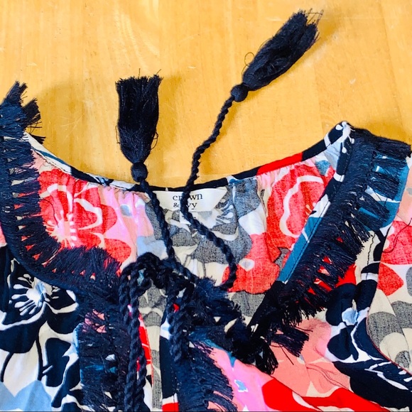 Crown & Ivy Floral Tassel Tank - Picture 5 of 8